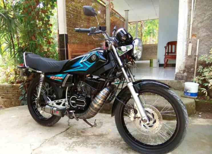 Foto RX King Warna Hitam Modif Simple