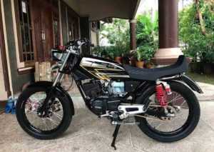 Foto RX King Warna Hitam Modif Simple